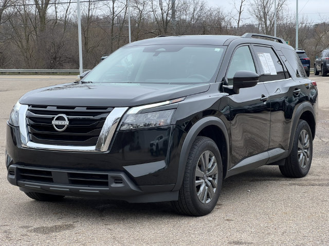 Used 2024 Nissan Pathfinder SV AWD/4WD image 39