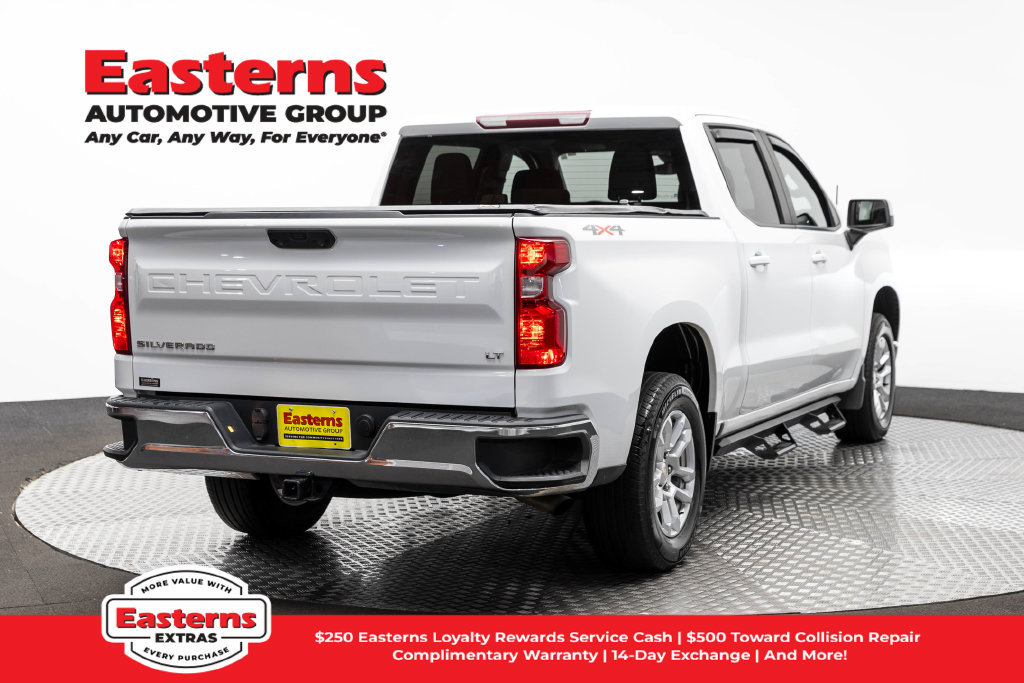 Used 2023 Chevrolet Silverado 1500 LT AWD/4WD image 6