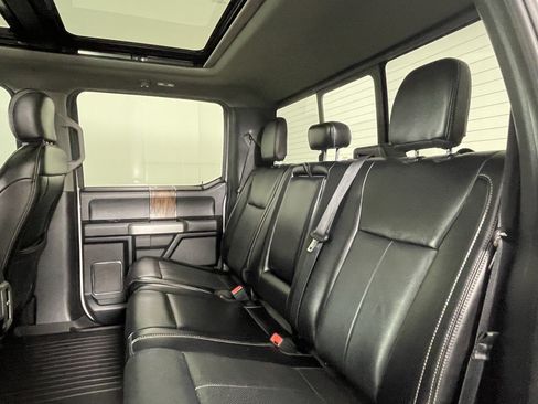 Used 2020 Ford F150 Lariat w/ Equipment Group 502A Luxury AWD/4WD image 15