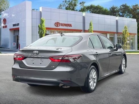 Used 2023 Toyota Camry LE image 6