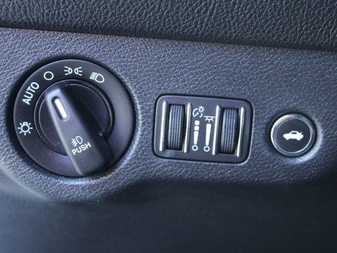 Used 2018 Dodge Challenger SXT Plus RWD image 26