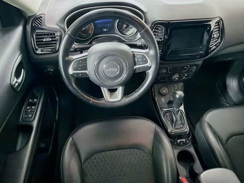 Used 2019 Jeep Compass Latitude AWD/4WD image 23