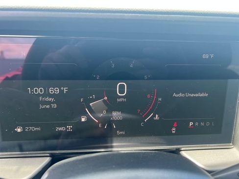 New 2027 GMC Terrain Elevation w/ Elevation Premium Package AWD/4WD image 17
