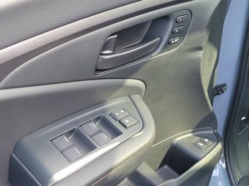 Used 2023 Honda Passport TrailSport image 18