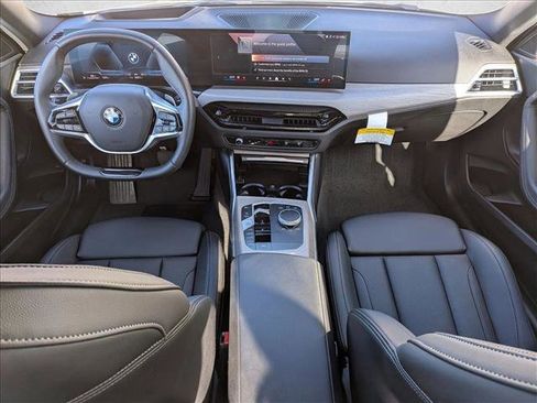 Used 2025 BMW 230i Coupe w/ Premium Package RWD image 19