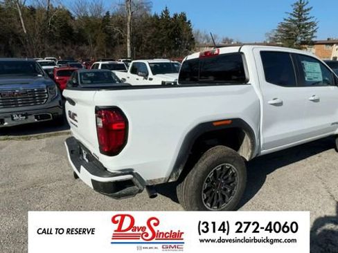 New 2026 GMC Canyon AT4 AWD/4WD image 8