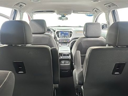 Used 2023 GMC Acadia SLE w/ Driver Convenience Package image 19