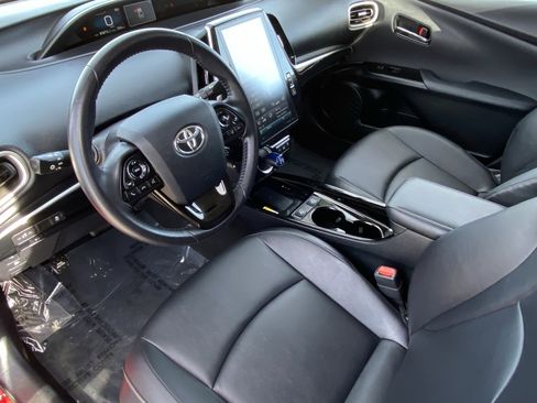 Certified 2022 Toyota Prius Prime XLE image 25