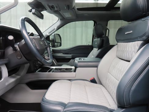 Used 2024 Ford F350 Limited w/ FX4 Off-Road Package image 9