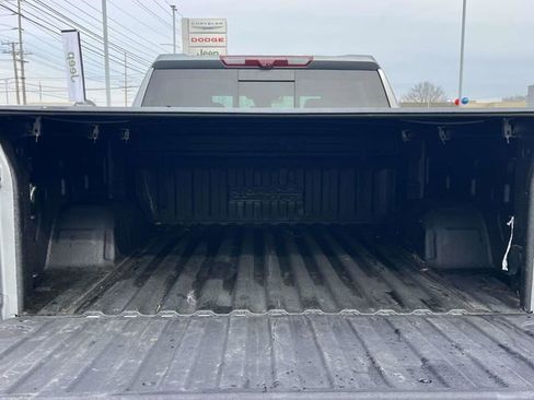 Used 2023 Chevrolet Silverado 1500 High Country w/ High Country Premium Package image 21