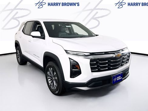 New 2026 Chevrolet Equinox LT w/ Convenience Package II AWD/4WD image 25
