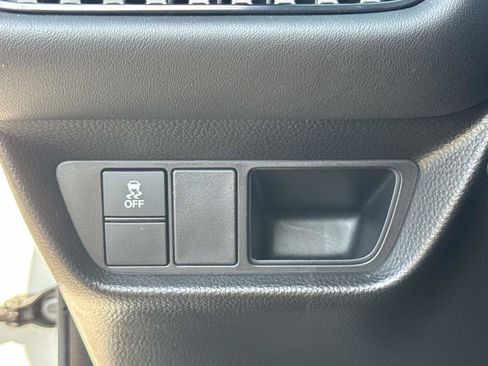 Certified 2024 Honda HR-V Sport image 29