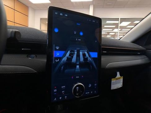 New 2025 Ford Mustang Mach-E Premium image 17