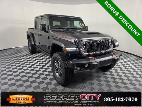 New 2025 Jeep Gladiator Mojave image 1