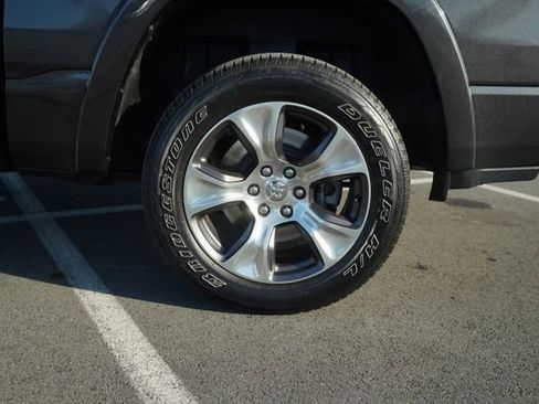 Used 2020 RAM 1500 Laramie image 41