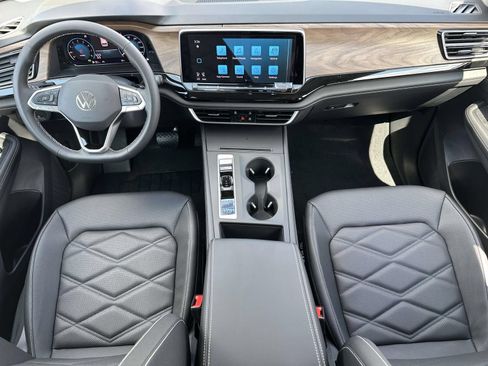 New 2026 Volkswagen Atlas SE AWD/4WD image 11