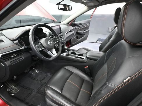 Used 2019 Nissan Altima 2.0 SR image 21