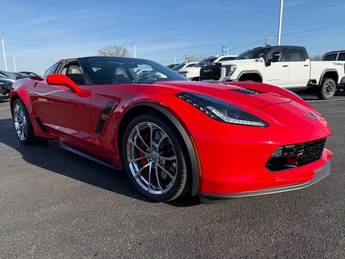 Used 2019 Chevrolet Corvette Grand Sport image 12