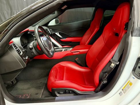 Used 2019 Chevrolet Corvette Grand Sport image 11