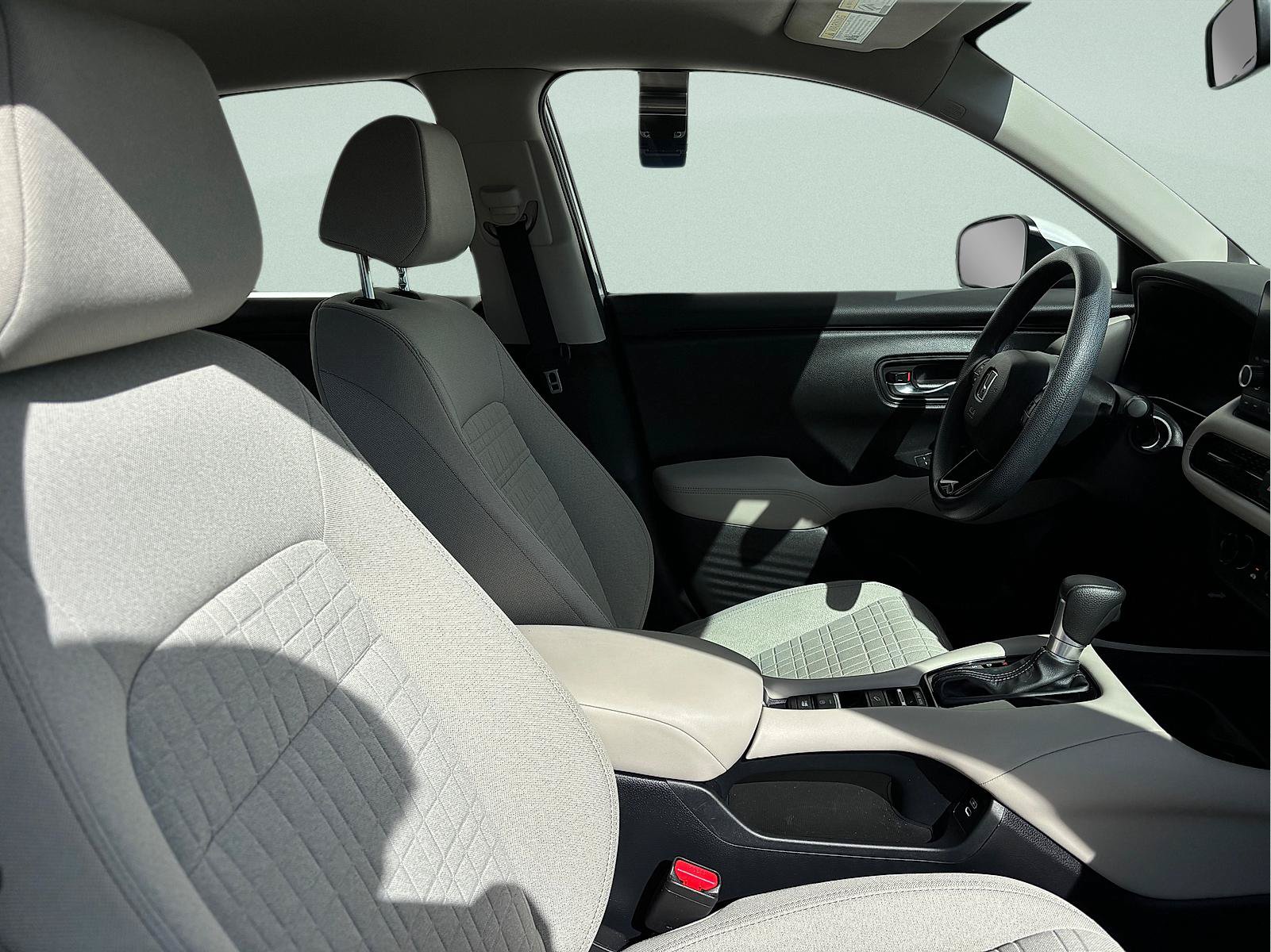 Certified 2024 Honda HR-V LX image 31