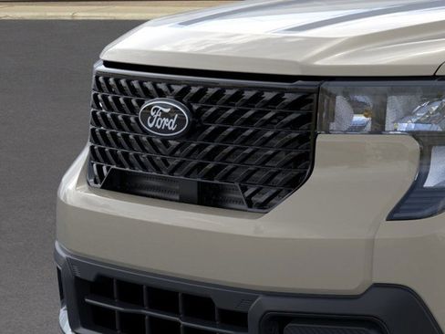 New 2025 Ford Maverick XLT w/ Black Appearance Package image 18