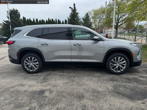 New 2026 Buick Enclave Preferred w/ Power Package AWD/4WD image 9