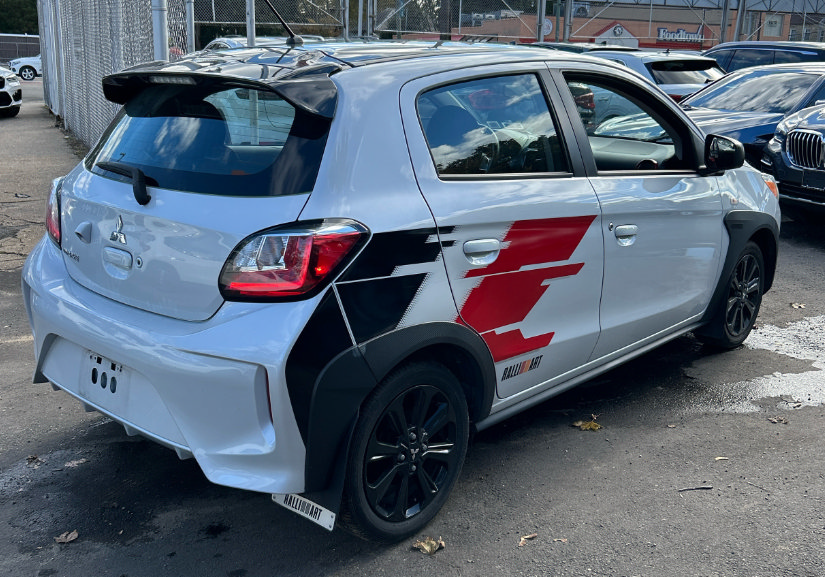 Used 2024 Mitsubishi Mirage FWD image 3