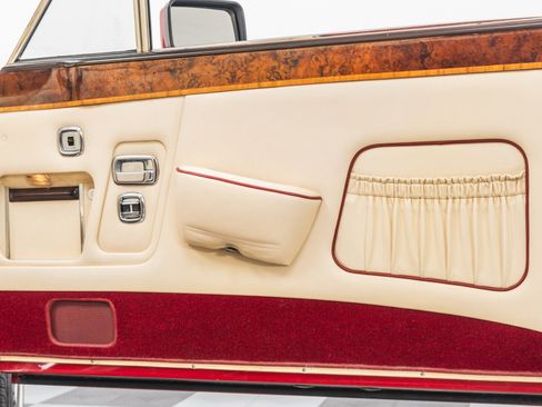 Used 1987 Rolls-Royce Corniche RWD image 44