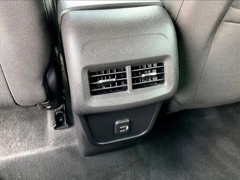 Used 2024 Chevrolet Equinox LS w/ Driver Confidence II Package FWD image 24