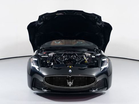 Used 2025 Maserati GranTurismo Modena AWD/4WD image 8