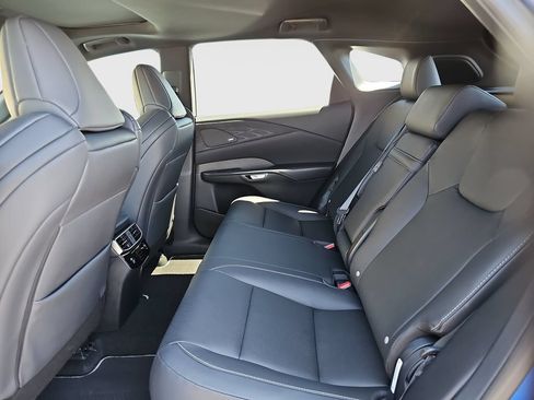 Used 2023 Lexus RX 350 F Sport w/ Cold Area Package AWD/4WD image 20