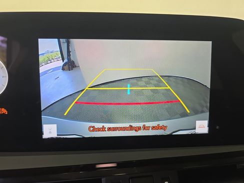 Used 2025 Lexus ES 350 w/ Accessory Package (Z2) image 25