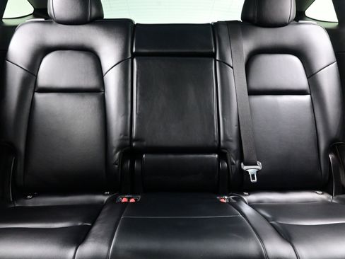 Used 2021 Tesla Model Y 2WD image 15