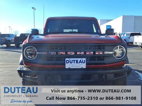 Used 2022 Ford Bronco Black Diamond image 2