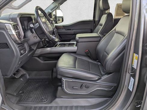Used 2023 Ford F250 Lariat w/ Chrome Package AWD/4WD image 15