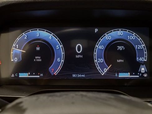 Used 2022 Jeep Grand Cherokee L Limited w/ Luxury Tech Group II AWD/4WD image 16