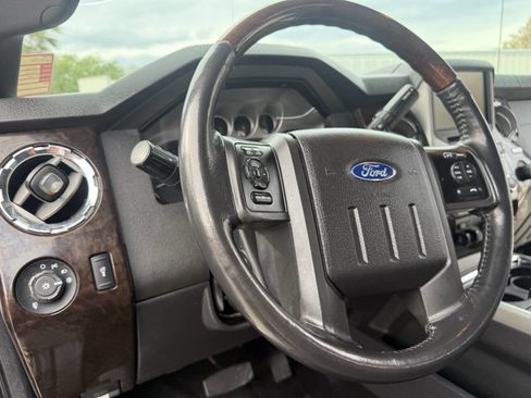 Used 2016 Ford F250 Platinum image 22