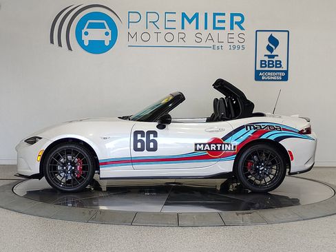 Used 2022 MAZDA MX-5 Miata Club w/ Brembo/BBS Recaro Package image 26