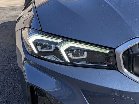 Used 2025 BMW 330i Sedan RWD image 9