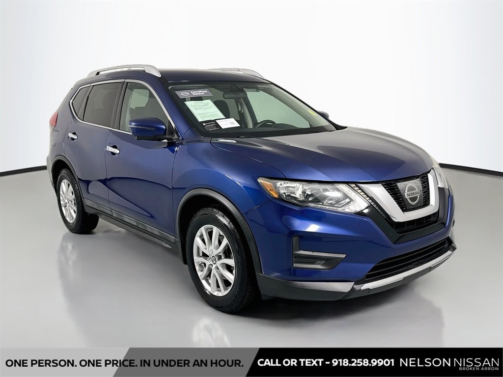 Certified 2017 Nissan Rogue SV w/ SV Premium Package FWD image 3