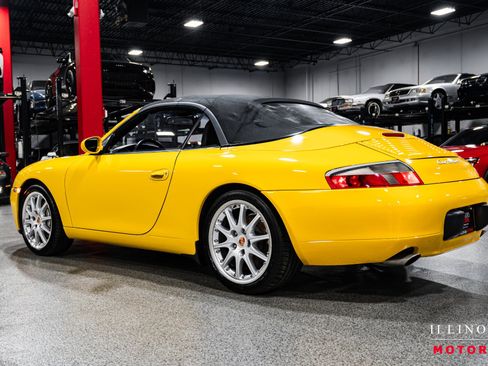 Used 2001 Porsche 911 Carrera 4 image 38
