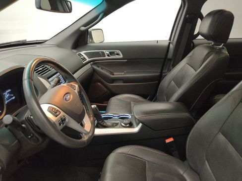 Used 2014 Ford Explorer Sport w/ Equipment Group 401A AWD/4WD image 17