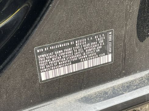 Used 2025 Volkswagen Jetta SE image 24