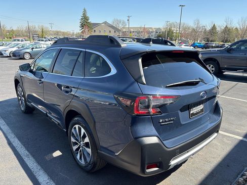 Used 2023 Subaru Outback Limited image 5