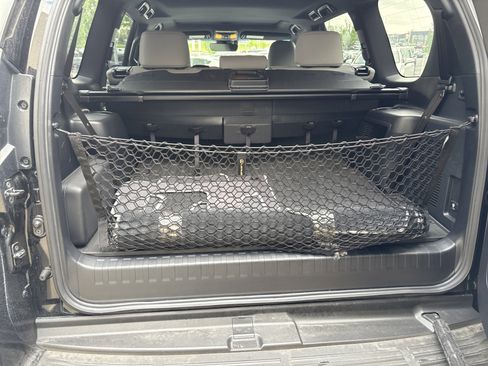 Used 2023 Lexus GX 460 w/ Black Line Special Edition image 32