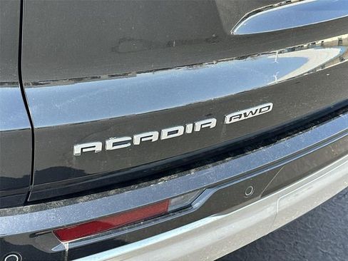 Used 2024 GMC Acadia Denali AWD/4WD image 32