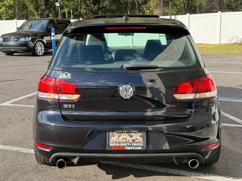 Used 2011 Volkswagen Golf 2-Door image 13