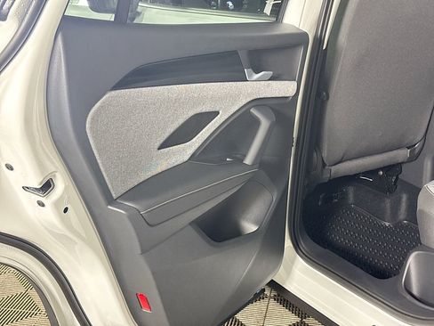 New 2025 Volkswagen Tiguan S image 18