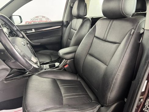 Used 2014 Kia Sorento EX AWD/4WD image 30