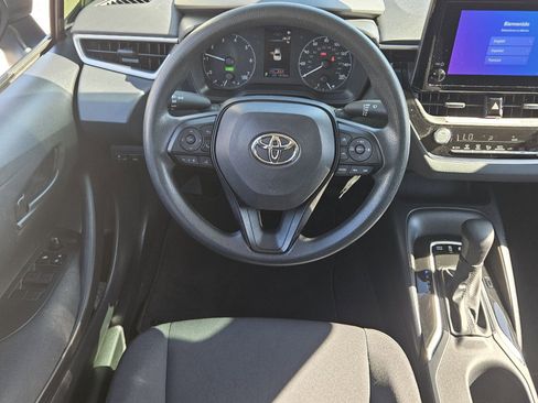 Certified 2023 Toyota Corolla LE image 6